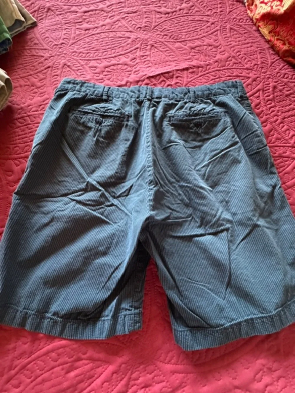 Nautica blue stripe shorts size 40 great condi